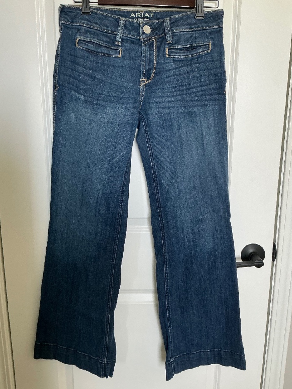 Ariat Trouser Jean with Contrast Stitching, Size 29S